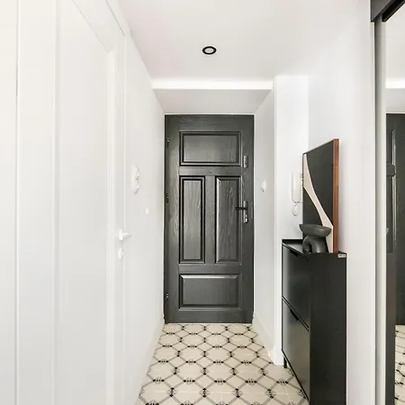 Wilcza With Mezzanine Apartment Warschau