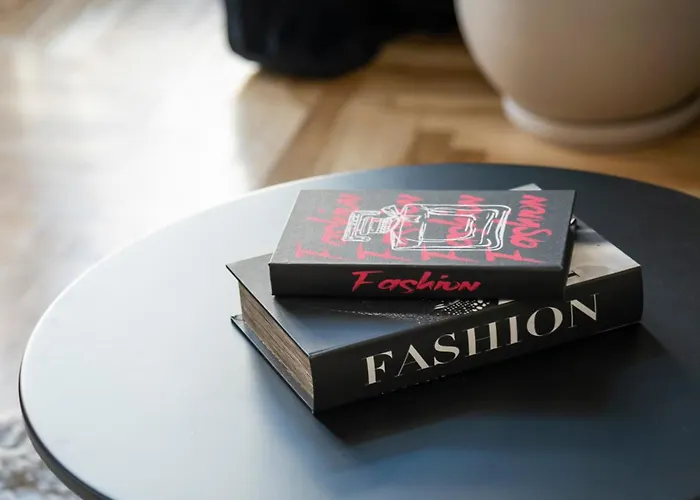 Apartment Wilcza With Mezzanine By Bookinghost *