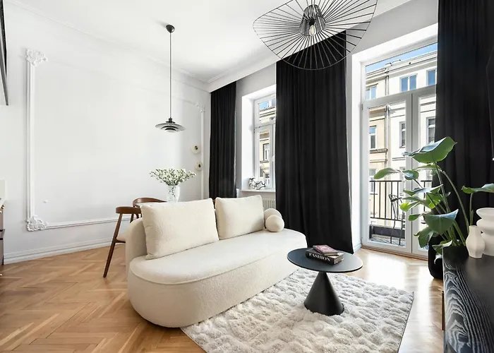 Wilcza With Mezzanine By Bookinghost Apartment *