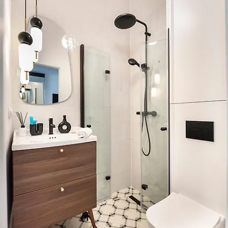 דירה Wilcza With Mezzanine By Bookinghost