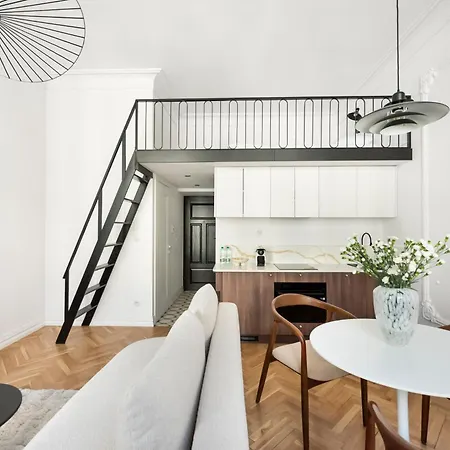 דירה Wilcza With Mezzanine By Bookinghost *